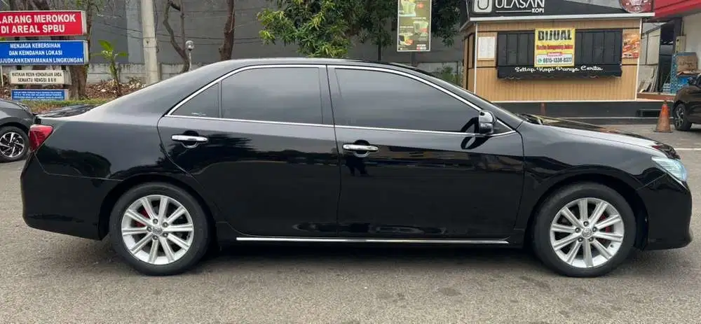 Toyota Camry 2012 Bensin