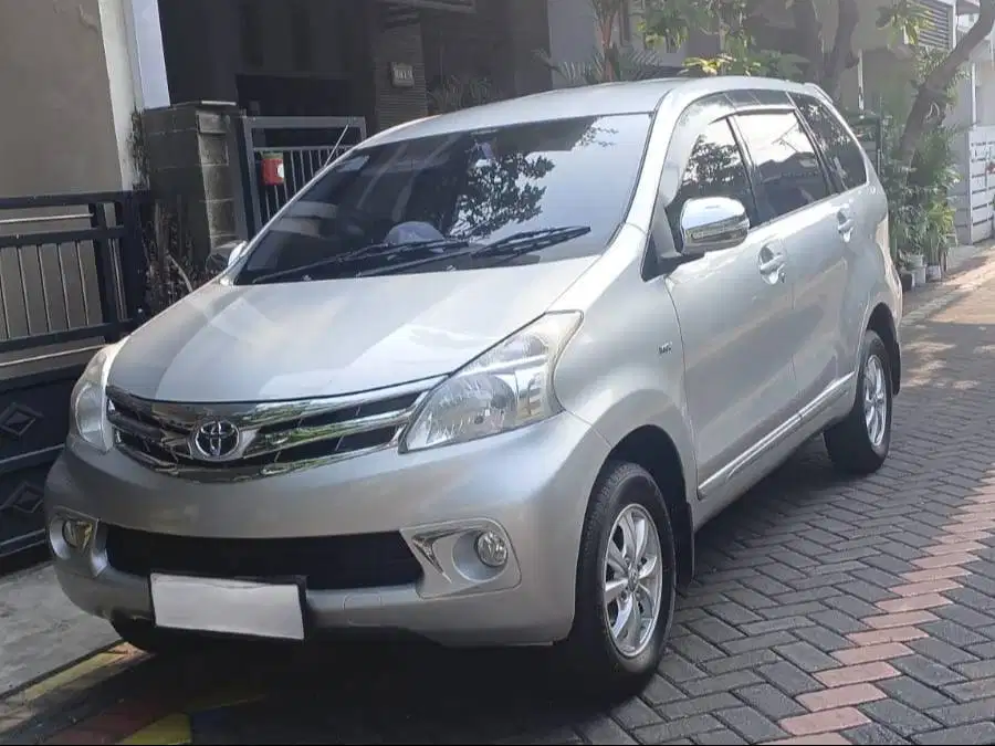 Avanza G 2013 Manual (Tangan Pertama)