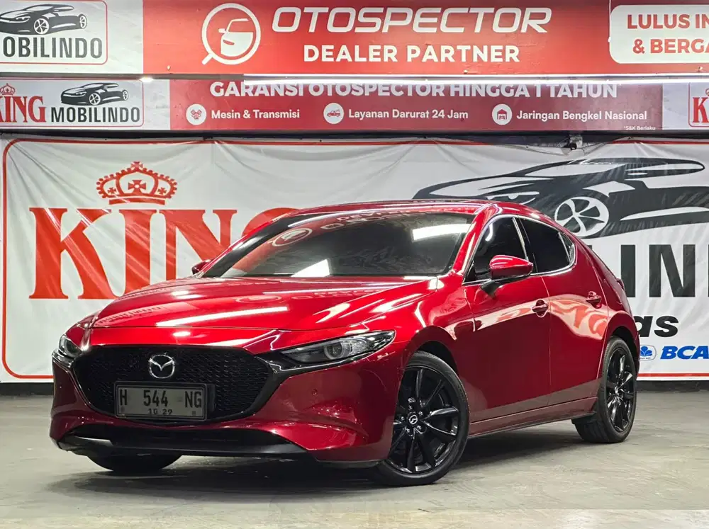 Mazda 3 Hatchback Matic 2024 Merah