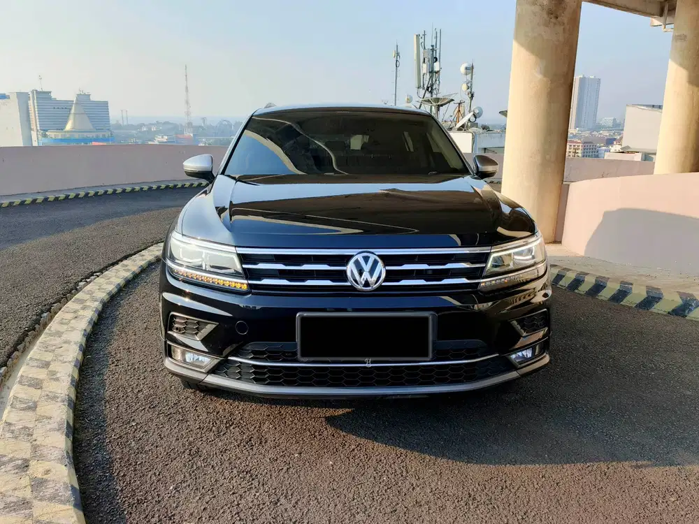 PAJAK JULI 2027 bunga 4% TIGUAN ALLSPACE 2021 TIGUAN 2021 7 Seater