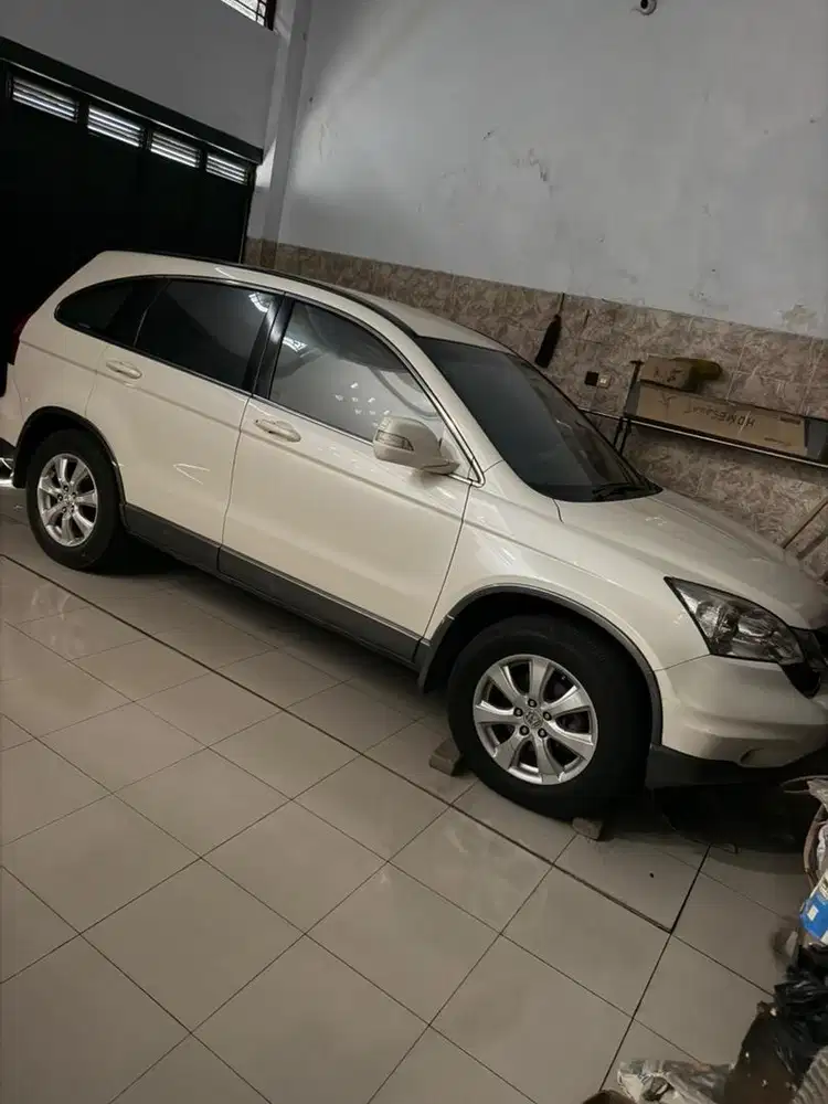 Di Jual Mobil CRV Putih Mutiara Tahun 2012 Harga 190 JUTA ( NEGO )