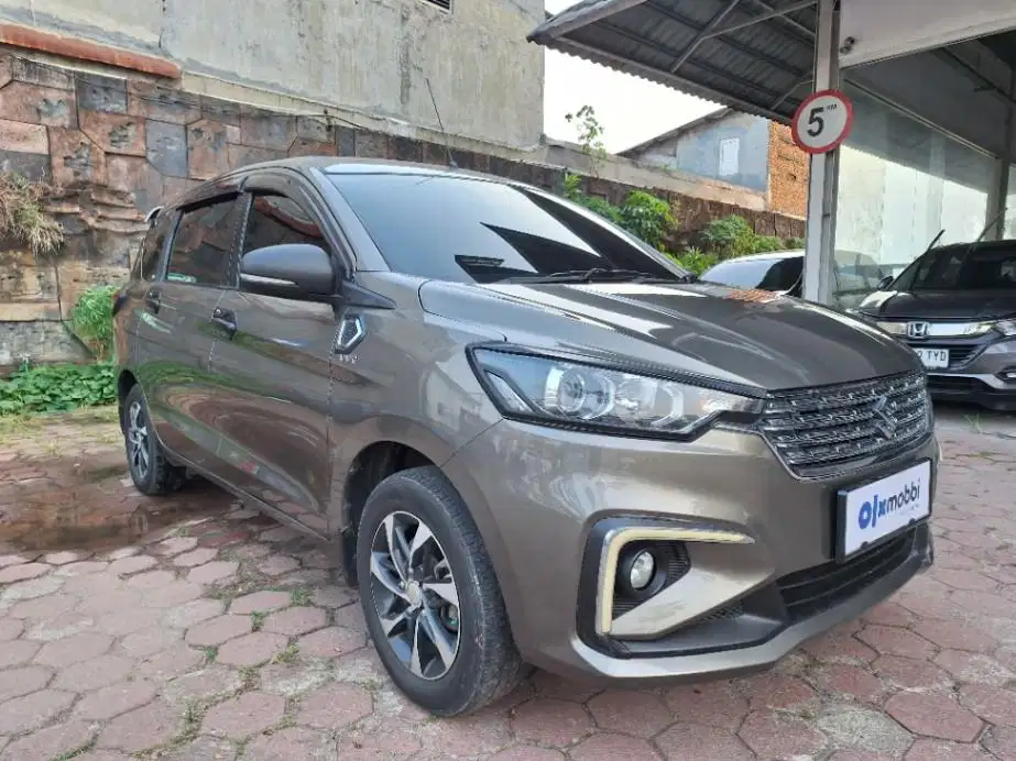 DP MURAH Suzuki Ertiga 1.5 GX Bensin-AT 2019 Abu CDMAB