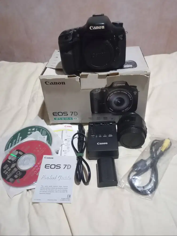 CANON 7D+Lensa 50m