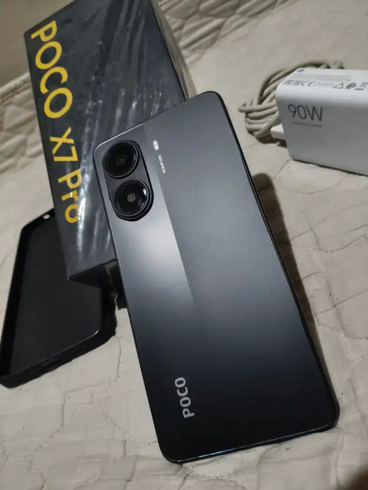 Poco X7 Pro 12/512gb fullset garansi resmi,bisa TT harga nego tipis