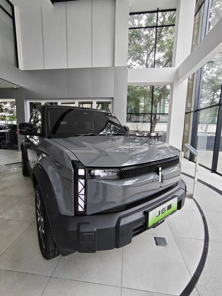 Chery J6 Grey iWD