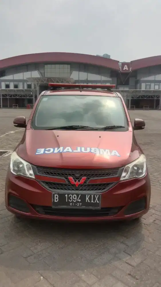 Ambulance Wuling Confero DB 2018p