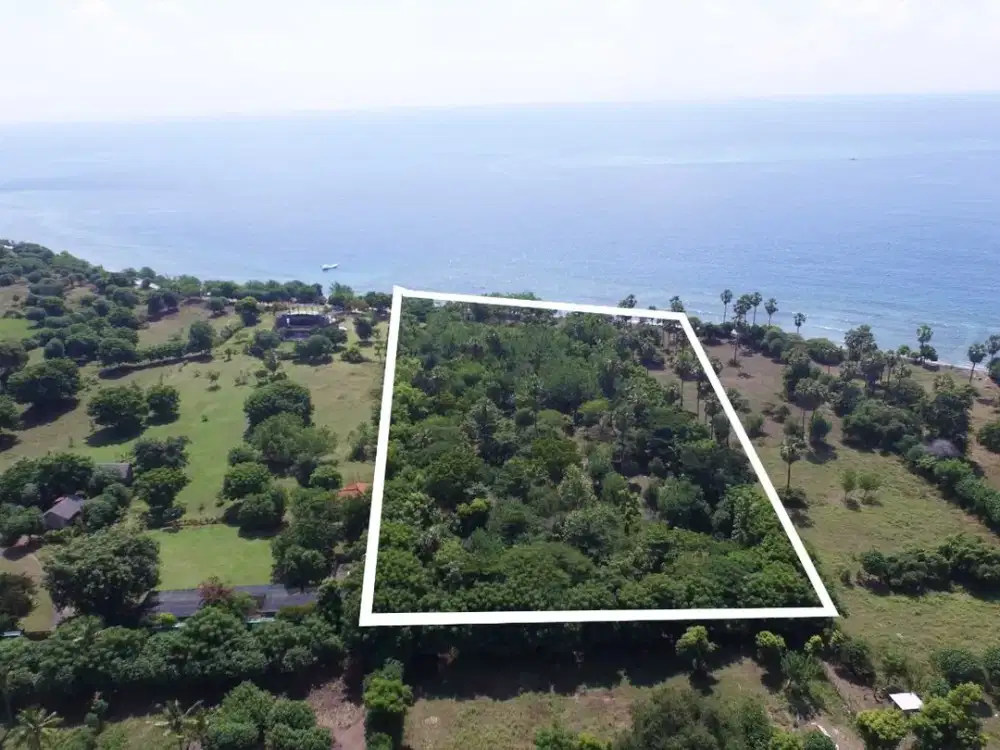 Tanah Beachfront 150 Are Dijual di Pemuteran, Buleleng