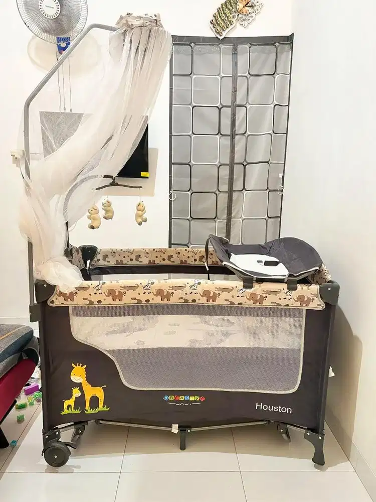 Baby box houston creative