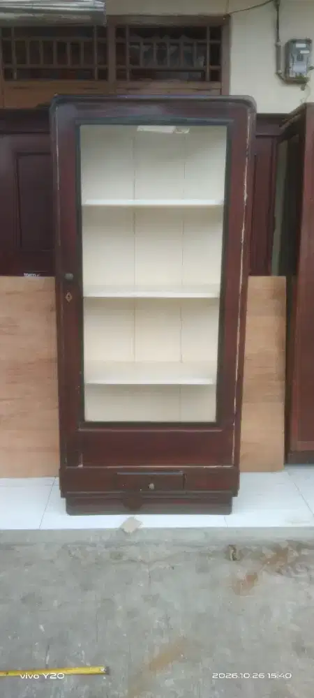 Lemari jati jadoel