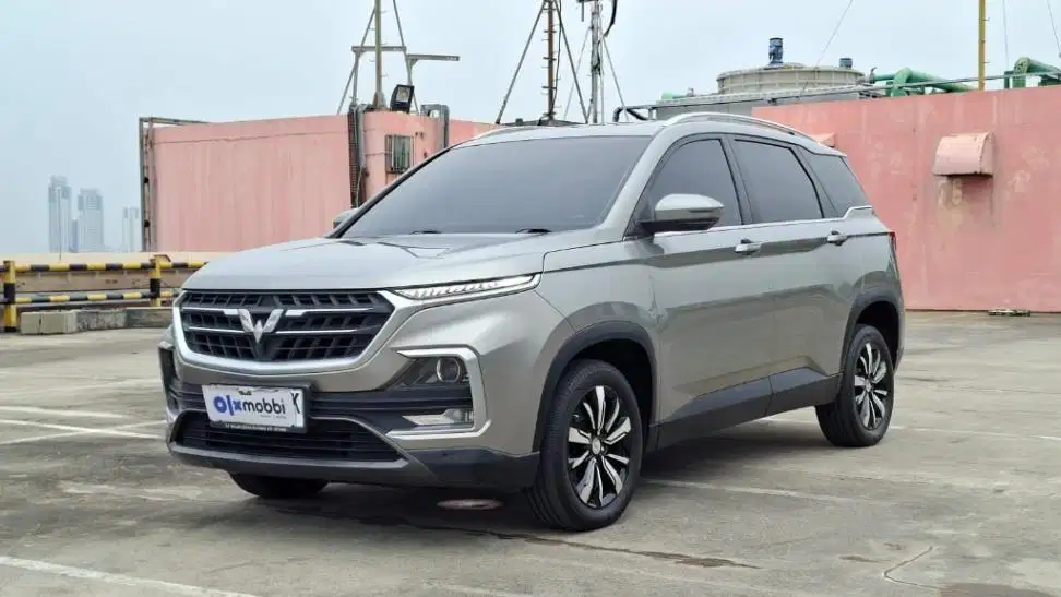 Pajak Panjang - Wuling Almaz 1.5 Exclusive 5-Seater Bensin-AT 2021