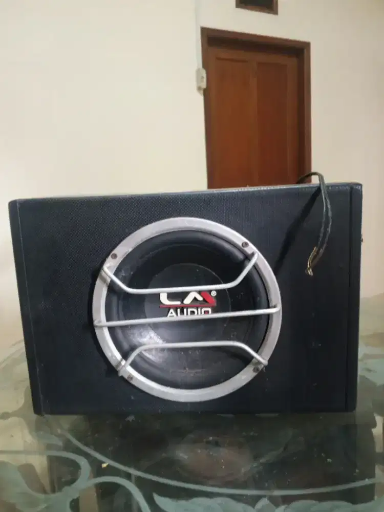 Subwoofer mobil speaker LM audio