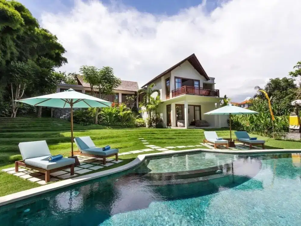 DISEWAKAN VILLA MEWAH 4 KAMAR DI PERERENAN, BALI