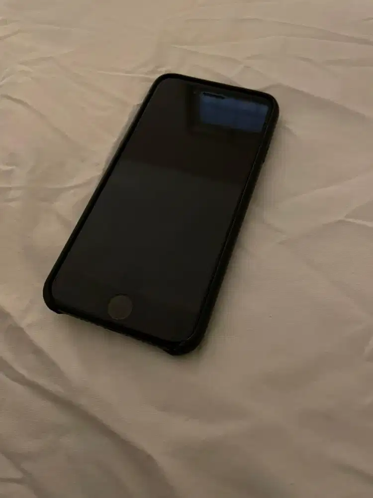 Iphone 7 tangan pertama