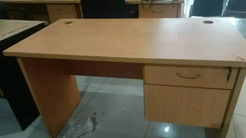 DIJUAL MEJA KANTOR TERMURAH