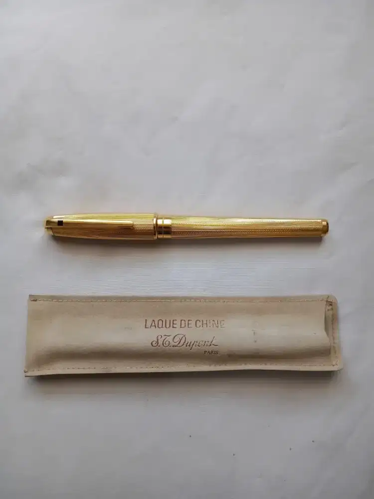 St Dupont Ballpoint Gold Series original