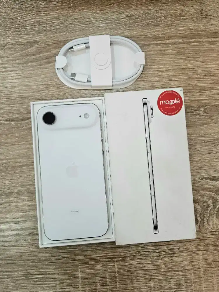 IPHONE 17 AIR 256GB IBOX LIKE NEW