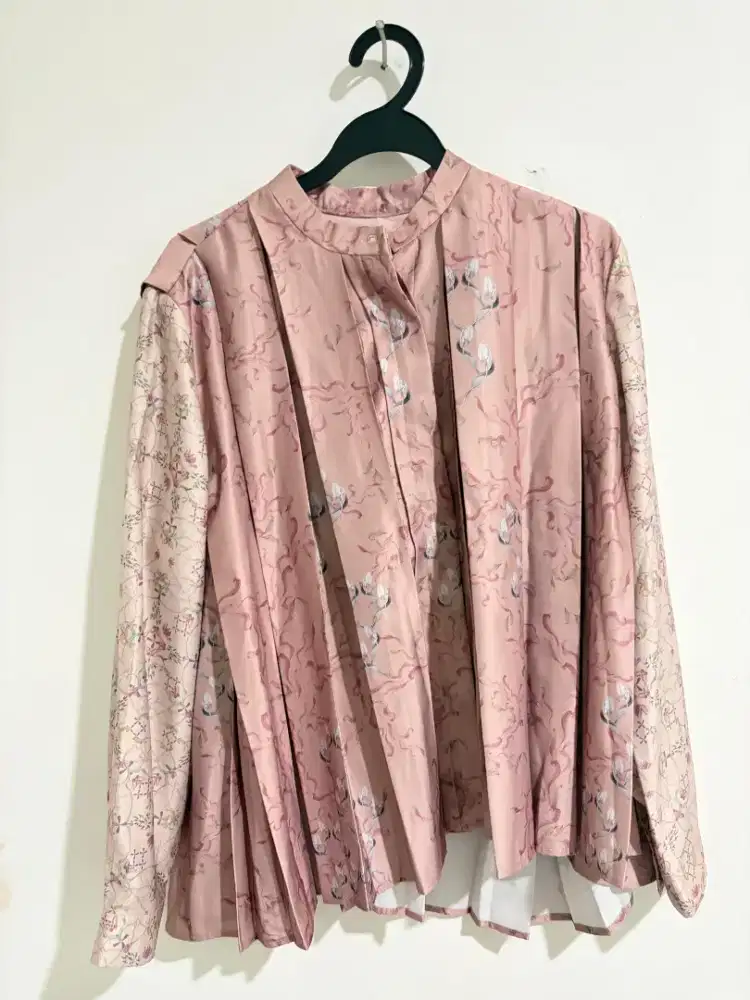 Baju Atasan Merk kami