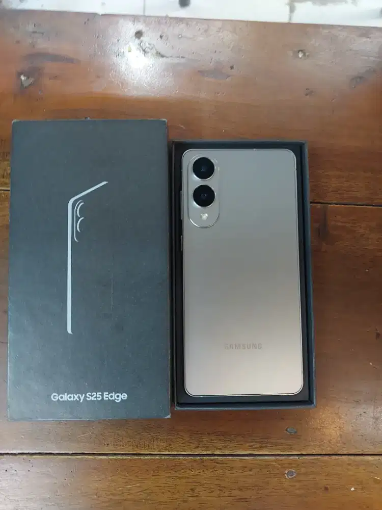 Samsung S25 edge 12/256gb sein