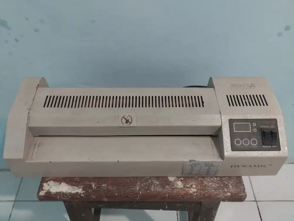 Mesin Laminating Dinamoc 330