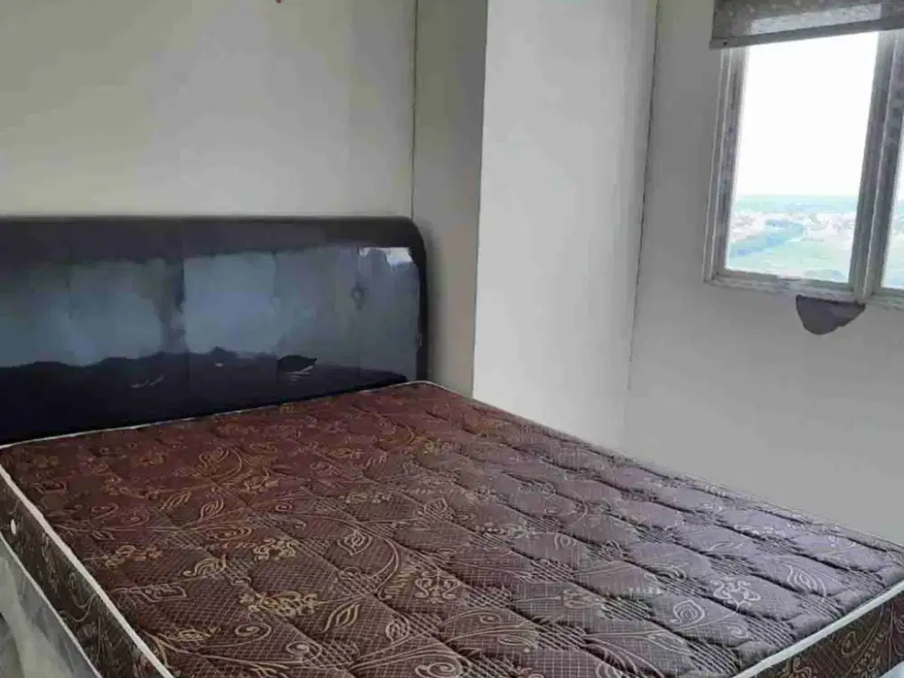 Disewakan Apartemen Puncak Dharmahusada tipe 3 BR