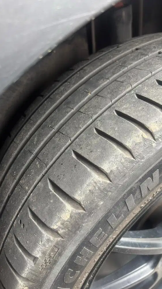 Michelin Pilot Sport 5 215 55 r17