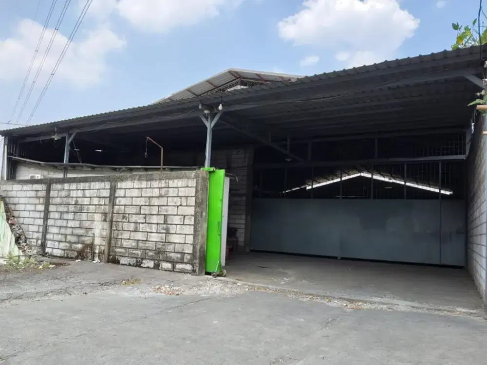 Disewakan Gudang Luar Kawasan Industri Akses Kontainer di Semarang Barat