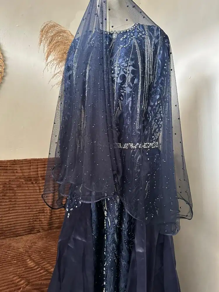 gaun pengantin navy blue biru tua