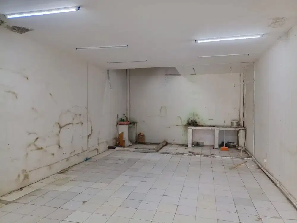 Disewakan Ruko diDepan Cluster Gardenialoka Tangerang Selatan, Banten