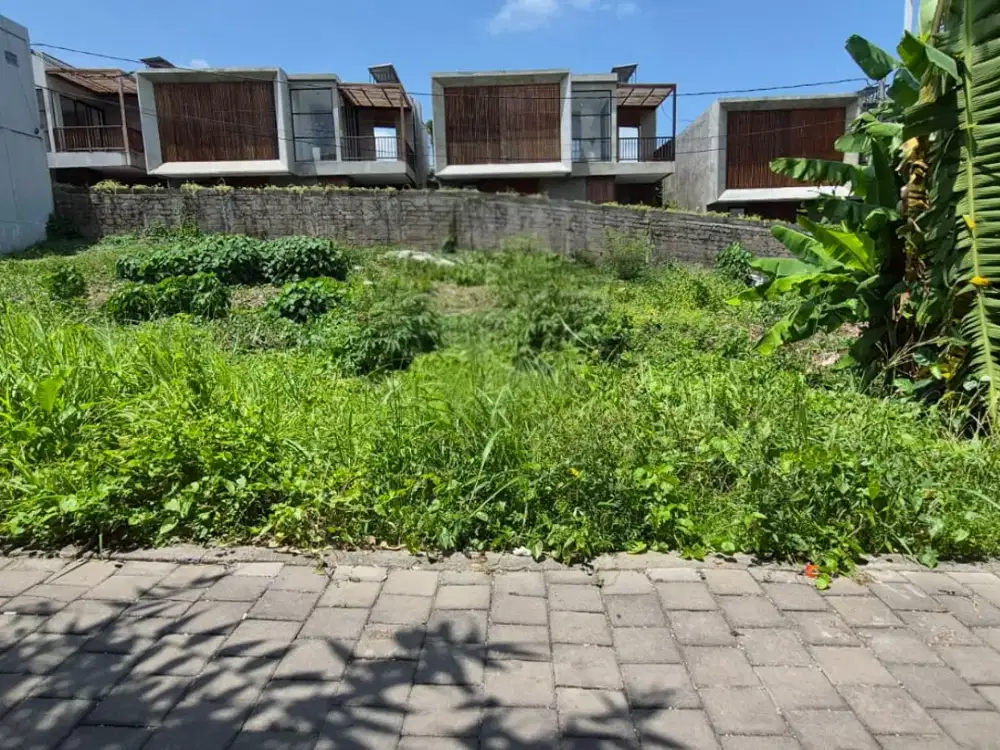 Freehold - Premium Land for Sale in Berawa, Walking Distance to the Beach, Canggu, Bali