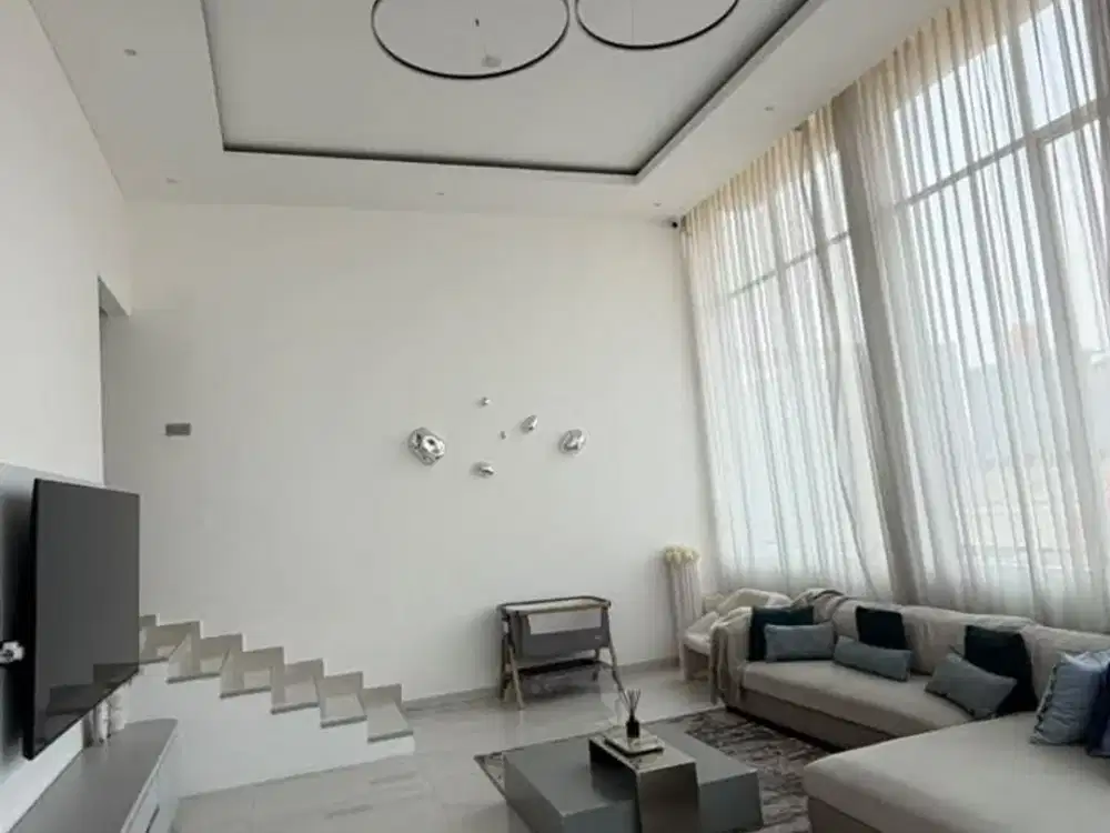 Rumah Kelapa Gading masih baru Furnished bagus mewah,murah