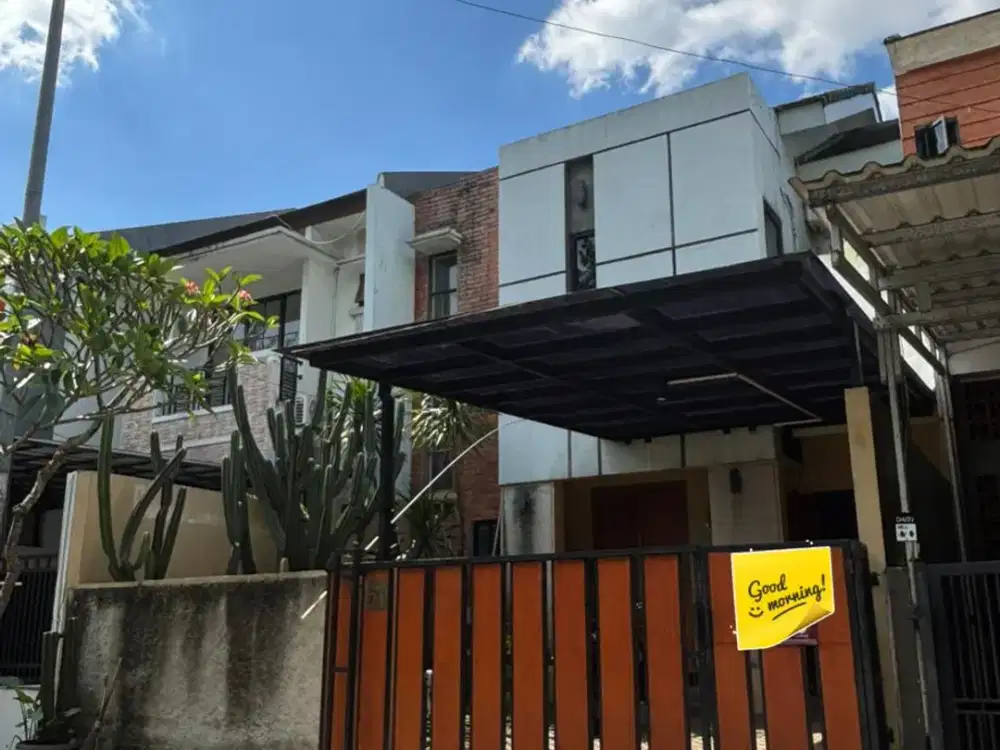 DIJUAL - RUMAH DI GRIYALOKA SEKTOR 1.6 BSD DEPAN TAMAN - Hadap Timur