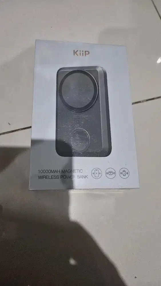 KIIP EW31 POWERBANK WIRELESS MAGNETIC 2in1