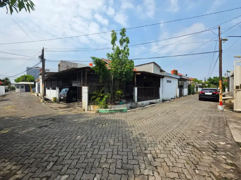 DIJUAL RUMAH MODEL GUDANG ADA LIFT BARANG DI TANAH MAS SEMARANG