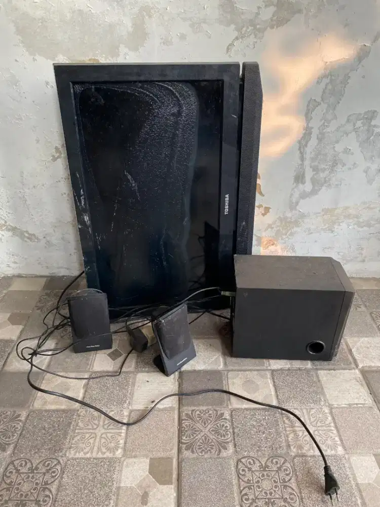 TV LCD 21 Inch & Speaker
