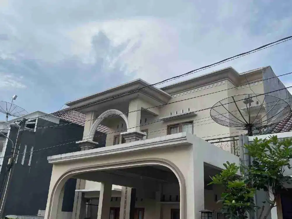Rumah Lux 2 Lt di Puri Pamenang Ungaran Timur, Jl. Tentara Pelajar, Sidomulyo dekat UNDARIS