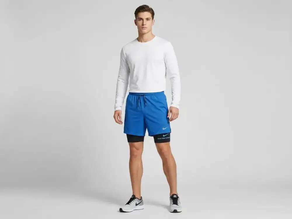 H&M kaos lengan panjang putih /Nike celana pendek lari Dri Fit