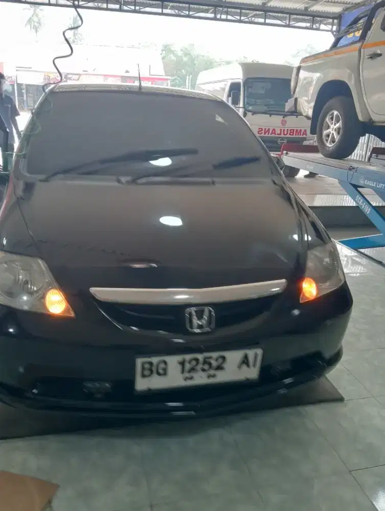 Jual mobil Honda city vtec 2005