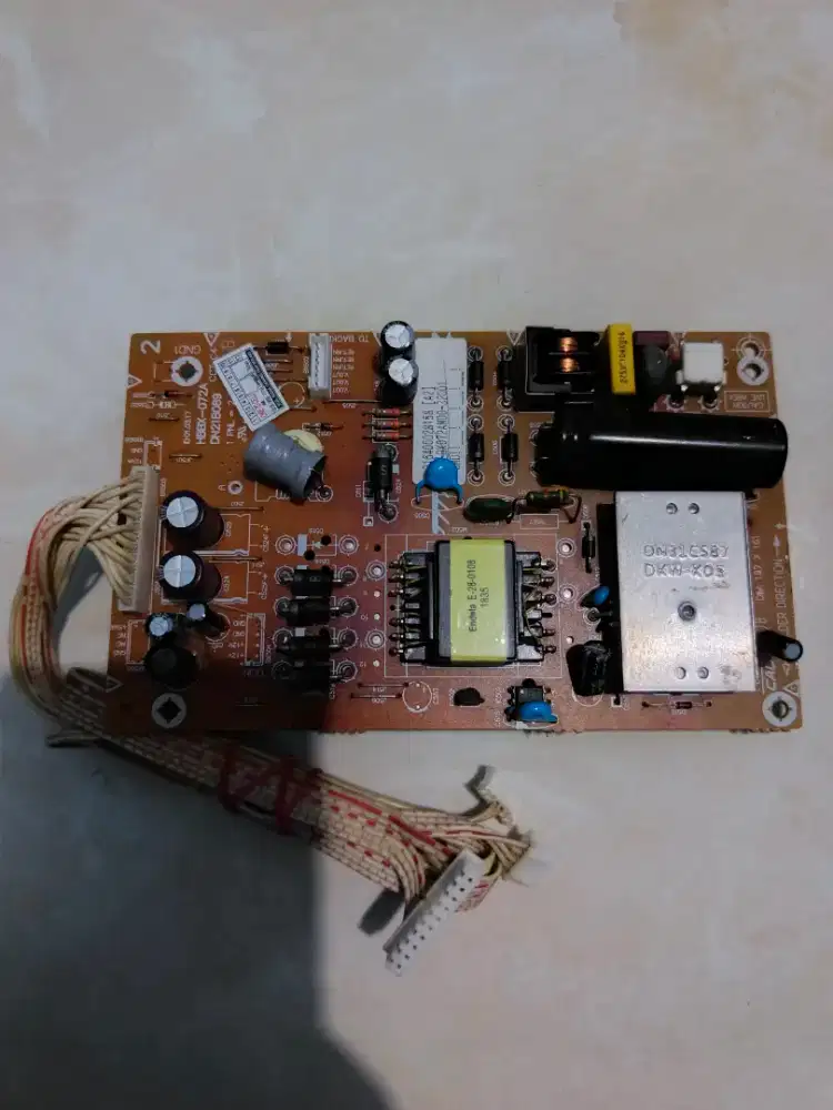 PSU Polytron PLD32TS1503S