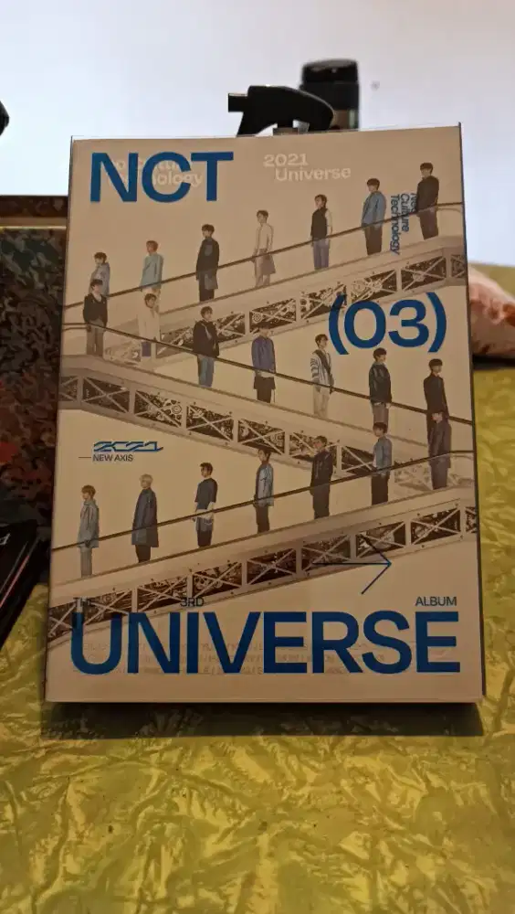 Album NCT Universe