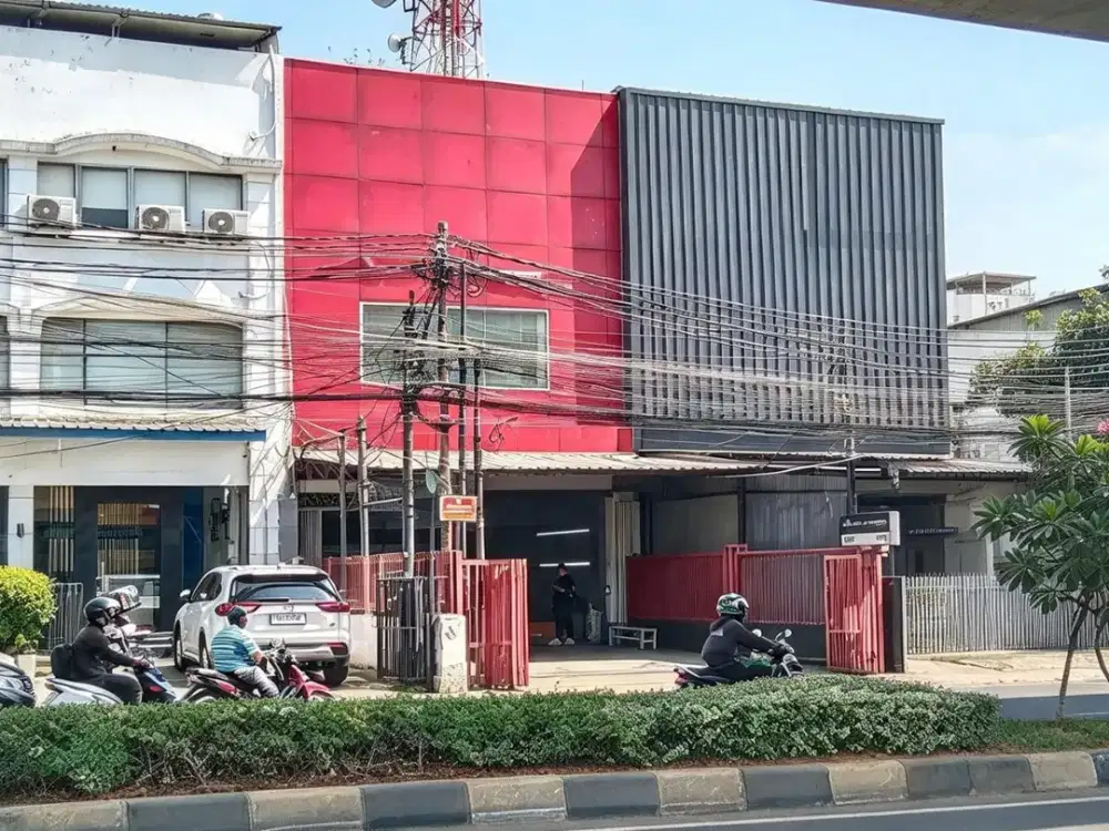 DiSewakan Ruko 2 Lantai Kawasan Komersial Fatmawati Raya