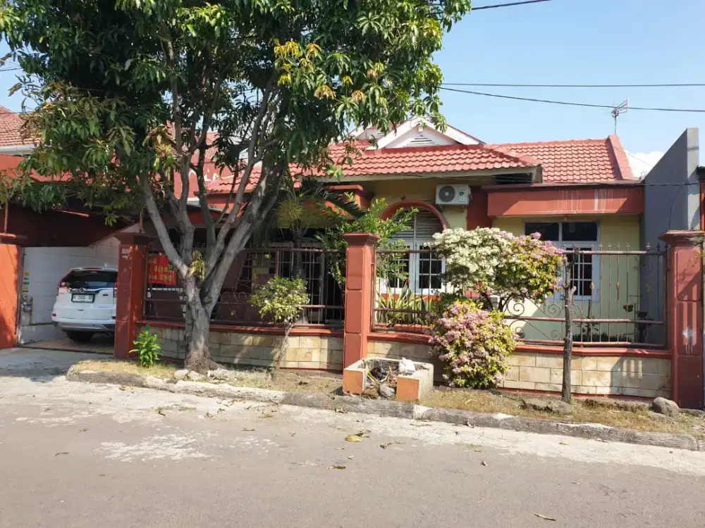 DIJUAL RUMAH SIAP HUNI PONDOK JATI SIDOARJO LT 240 HARGA 3M NEGO