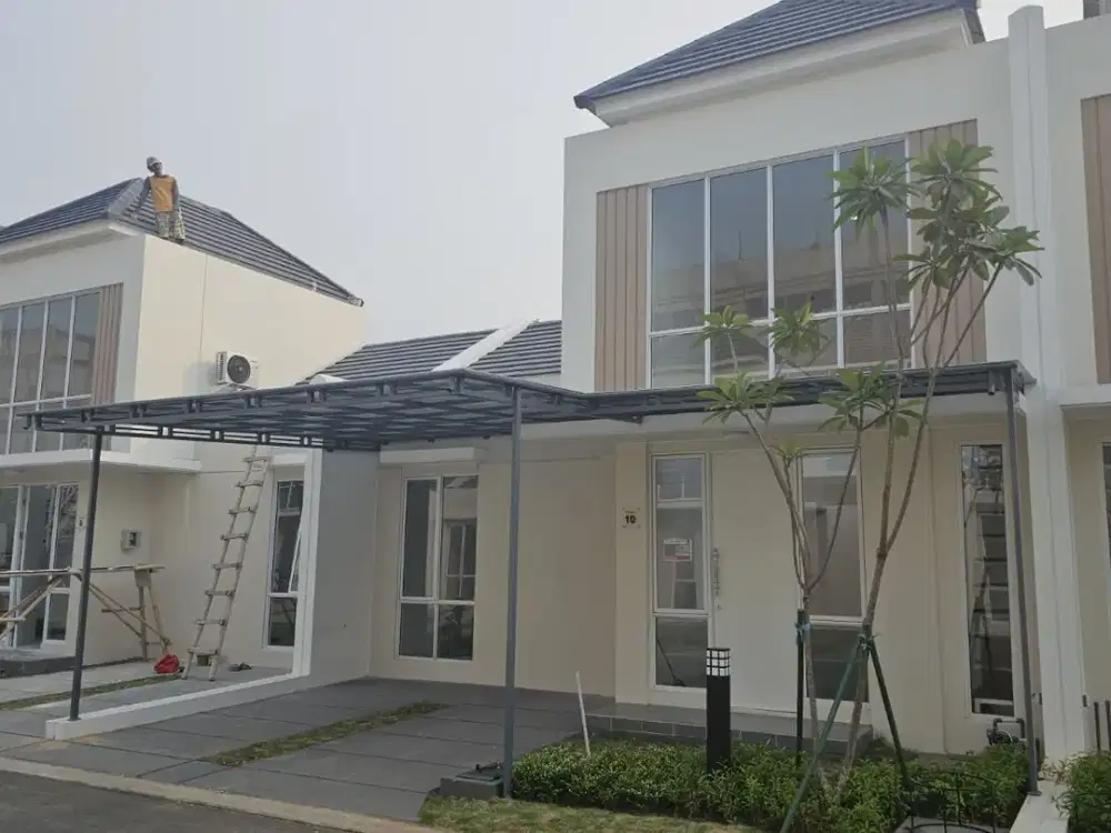 Disewakan Rumah Ada Mezzanine Dekat Akses Tol di Cluster New Aster Paramount Petals