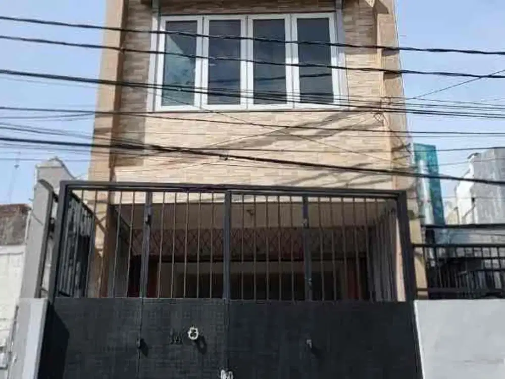 Rumah bisa untuk usaha strategis di kesederhanaan dekat glodok kota  jakarta barat
