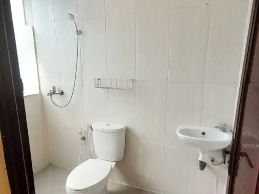 Rumah Urban Mansion  Dekat GM, Sklh NSA, Kampus Unair, RS dr Sutomo, Dharmahusada Indah