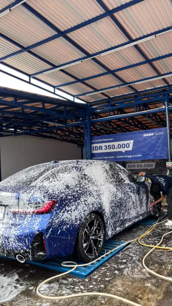 Tukang Cuci Mobil