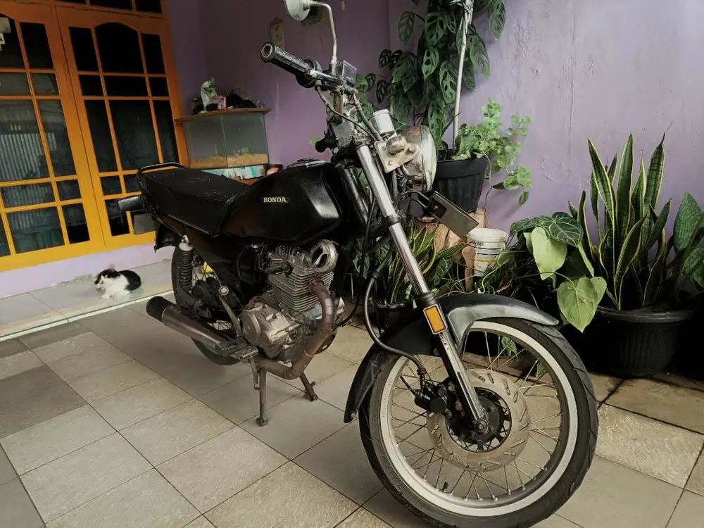 GL Pro Neotech Tahun 1995