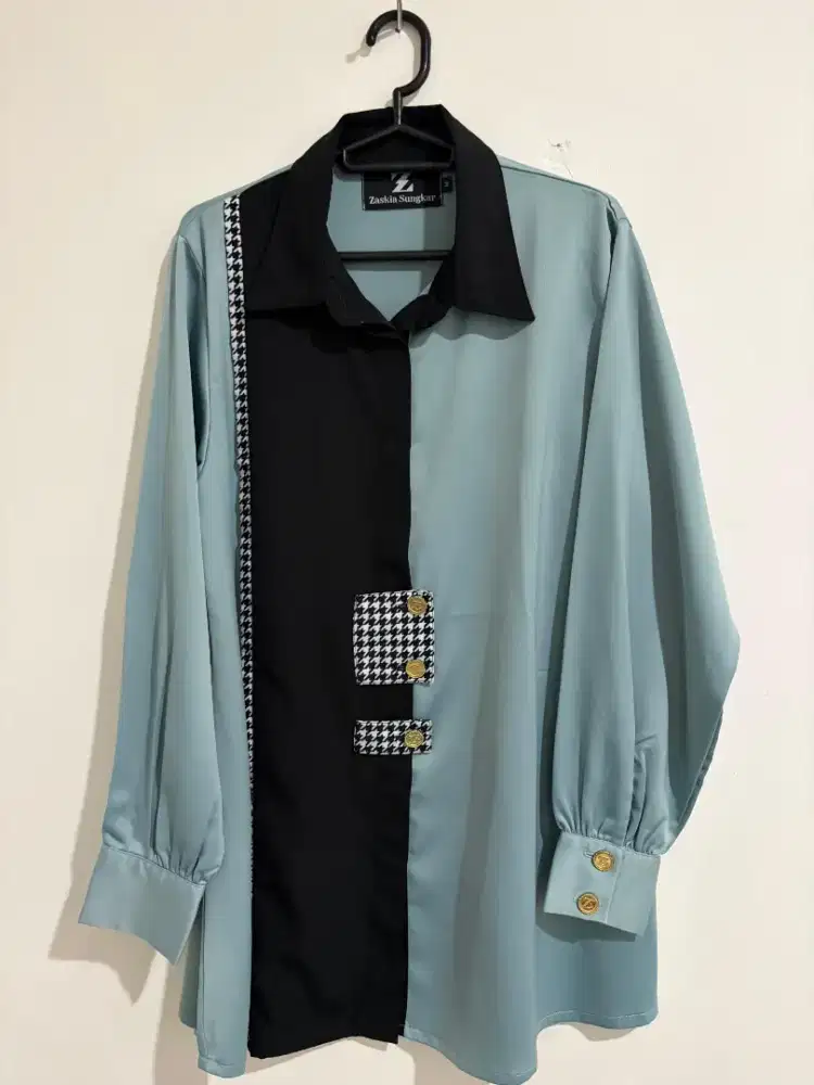 Baju Atasan Merk Zaskia Sungkar
