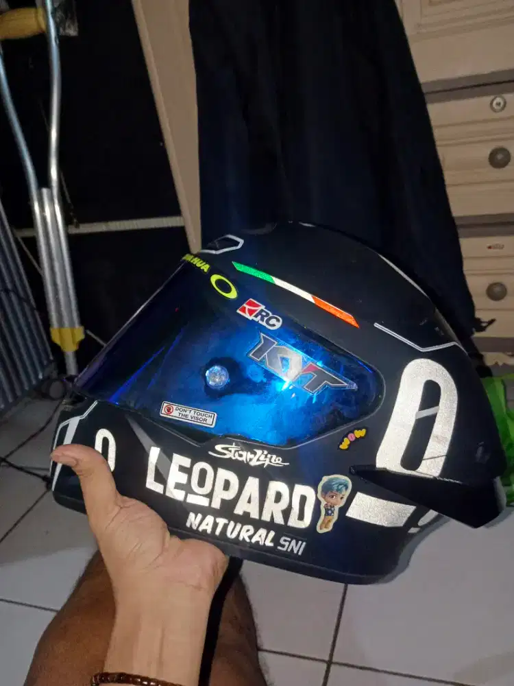 Helm fullface KYT TTC