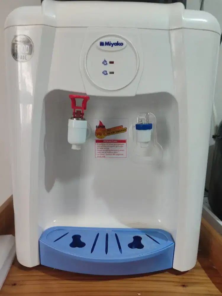 Dispenser Meja Miyako WD-185 H (Bekas / Second)