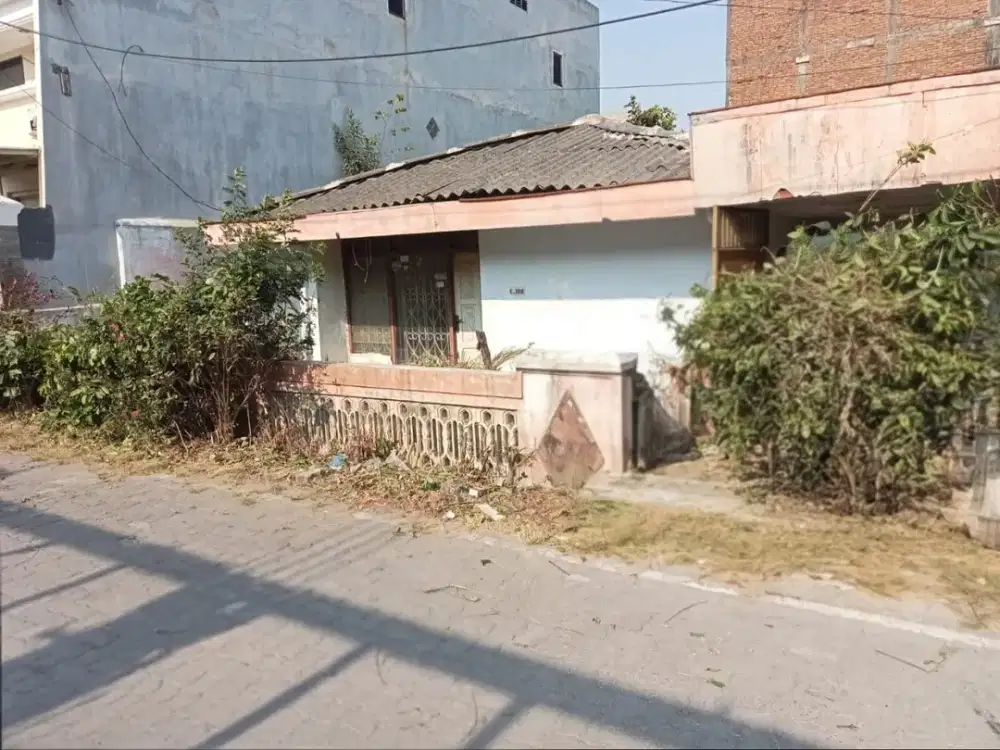 Dijual Rumah Hitung Tanah di Genuk Semarang